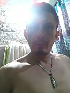 Snapshot of BehovingOverride chatting on October 6, 2025, 10:40 pm BehovingOverride online show from October 6, 2025, 10:40 pm