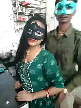 LOVE568 online show from November 6, 2025, 4:46 am