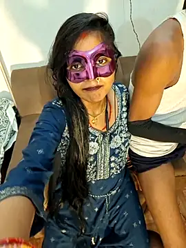 LOVE568 online show from May 18, 2026, 4:35 pm