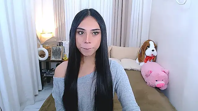 Snapshot of scarlet_smith7 chatting on September 14, 2025, 10:47 am scarlet smith7 online show from September 14, 2025, 10:47 am