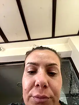 emmasweett11 online show from September 10, 2025, 10:48 am