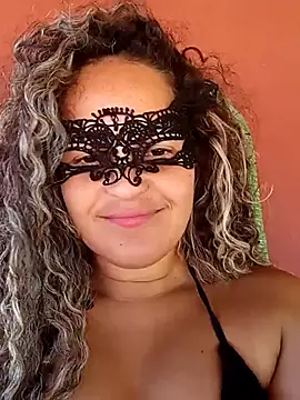 Snapshot of RaphinhaSanches chatting on November 10, 2025, 1:21 pm RaphinhaSanches online show from November 10, 2025, 1:21 pm