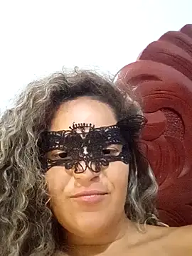 Snapshot of RaphinhaSanches chatting on November 30, 2025, 10:52 am RaphinhaSanches online show from November 30, 2025, 10:52 am