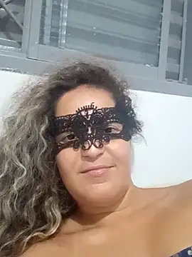 Snapshot of RaphinhaSanches chatting on December 1, 2025, 8:58 pm RaphinhaSanches online show from December 1, 2025, 8:58 pm