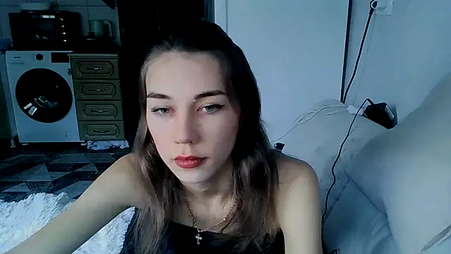 Snapshot of Crazy_Empresis chatting on September 9, 2025, 9:42 am Crazy Empresis online show from September 9, 2025, 9:42 am