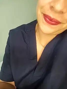 lana22 me online show from October 9, 2025, 6:11 am