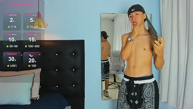 Abraham horny18 online show from November 4, 2025, 8:19 pm