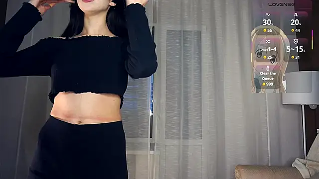 MalvinaKroening online show from October 26, 2025, 4:29 am