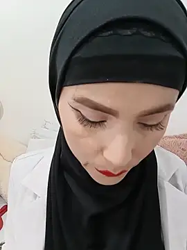 Snapshot of jamila_zair chatting on June 19, 2026, 3:16 pm jamila zair online show from June 19, 2026, 3:16 pm