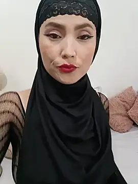 Snapshot of jamila_zair chatting on June 28, 2026, 5:46 am jamila zair online show from June 28, 2026, 5:46 am