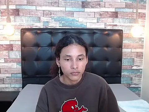 Andrew Landry online show from October 15, 2025, 4:18 pm