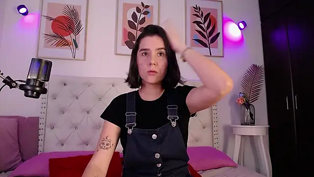 Snapshot of barbyehot chatting on January 31, 2026, 9:24 pm barbyehot online show from January 31, 2026, 9:24 pm