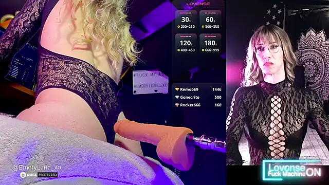 EmeryLune xo online show from December 4, 2025, 5:06 am