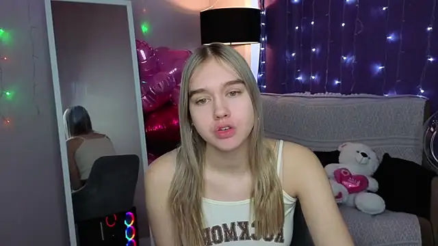 Vel1ka online show from February 15, 2026, 4:53 am