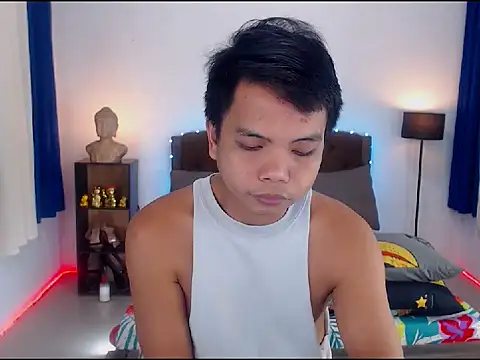 Snapshot of XExtraServiceManX chatting on November 3, 2025, 1:40 am XExtraServiceManX online show from November 3, 2025, 1:40 am