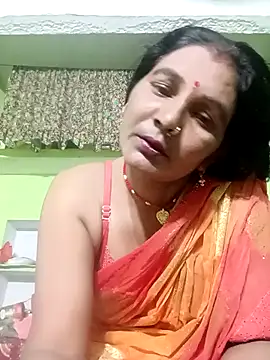 Snapshot of ZIVAA chatting on June 24, 2026, 6:29 pm ZIVAA online show from June 24, 2026, 6:29 pm