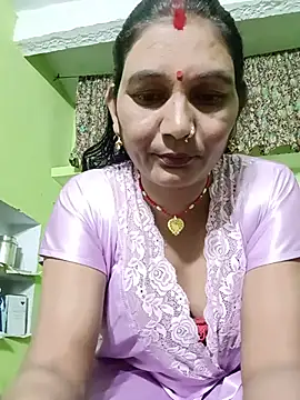 Snapshot of ZIVAA chatting on July 21, 2026, 8:27 am ZIVAA online show from July 21, 2026, 8:27 am