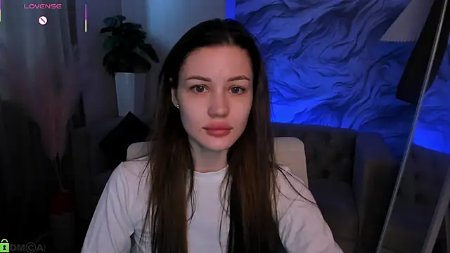 Aria Mila online show from April 12, 2026, 3:11 am