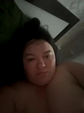 SunnyLeila2101 online show from November 6, 2025, 5:19 am