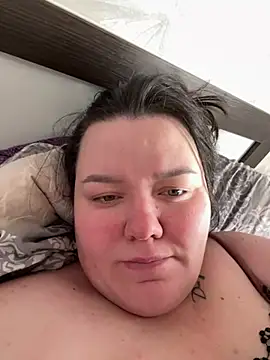 SunnyLeila2101 online show from January 14, 2026, 9:04 am