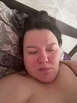 SunnyLeila2101 online show from February 24, 2026, 9:40 am