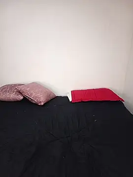 Morenpeka online show from December 4, 2025, 11:24 pm