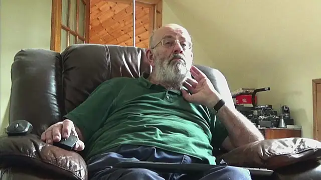Snapshot of janzer13 chatting on March 29, 2026, 12:38 pm janzer13 online show from March 29, 2026, 12:38 pm