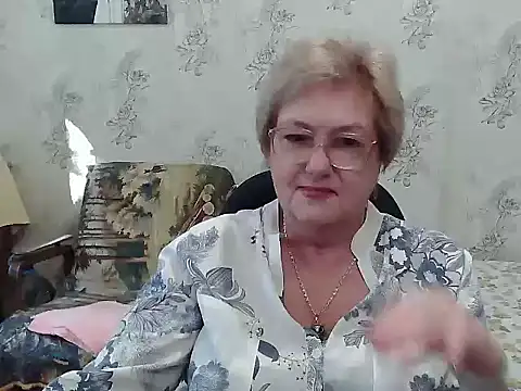Renata62011 online show from September 24, 2025, 11:02 am
