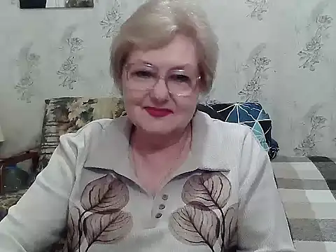 Renata62011 online show from February 12, 2026, 12:44 pm