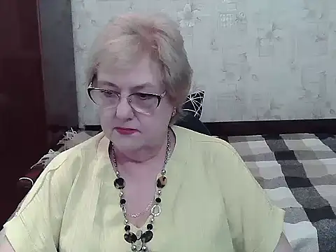Renata62011 online show from July 7, 2026, 12:20 pm