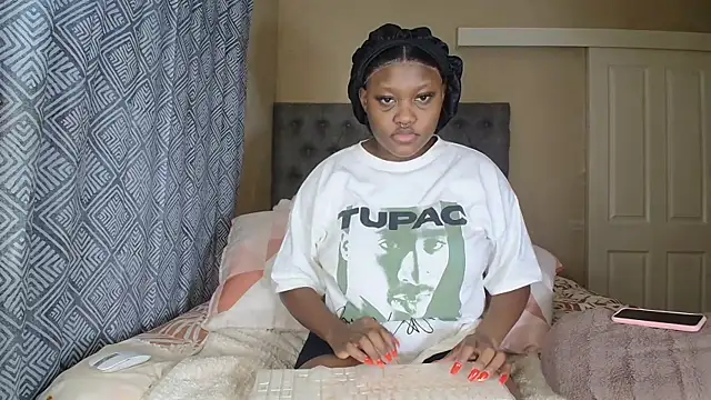 nanababe1 online show from April 4, 2026, 8:12 am