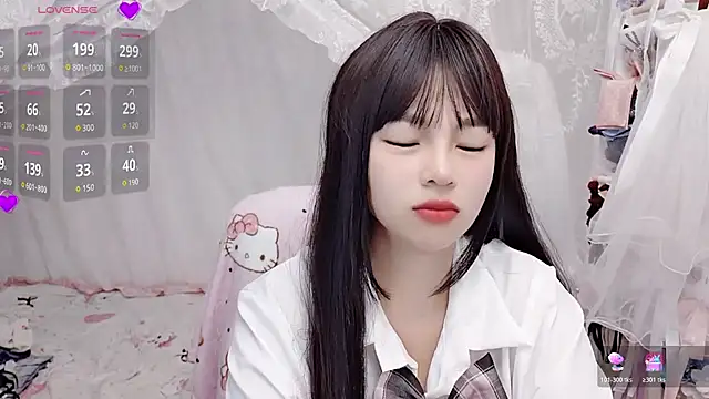 Snapshot of 9aunatiis chatting on February 24, 2026, 12:47 pm 9aunatiis online show from February 24, 2026, 12:47 pm