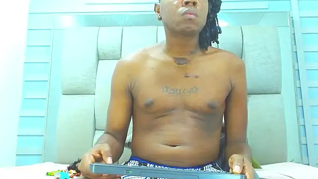 Snapshot of Black_Fire10 chatting on February 9, 2026, 6:45 pm Black Fire10 online show from February 9, 2026, 6:45 pm