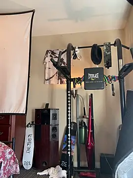 KeYBuMp323 online show from January 13, 2026, 3:06 pm