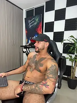 Snapshot of Nikola_Hank chatting on October 12, 2025, 7:07 am Nikola Hank online show from October 12, 2025, 7:07 am