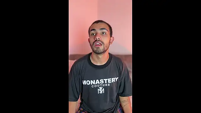 JuanchoAfpa online show from November 14, 2025, 2:43 am