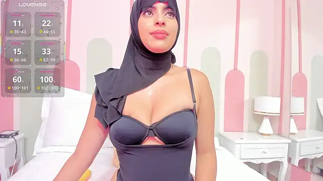 Snapshot of Jasmin_hamdan chatting on April 18, 2026, 8:20 pm Jasmin hamdan online show from April 18, 2026, 8:20 pm