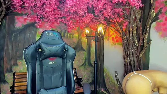 Snapshot of VenusBlazer chatting on November 27, 2025, 11:23 am VenusBlazer online show from November 27, 2025, 11:23 am