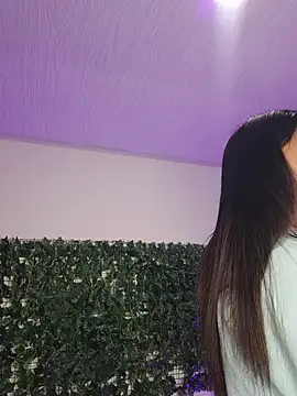 Snapshot of BellaRoux1 chatting on February 26, 2026, 11:53 am BellaRoux1 online show from February 26, 2026, 11:53 am