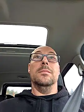 frenchy stud online show from October 8, 2025, 6:27 pm