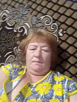 NikaLove49011 online show from September 13, 2025, 9:03 pm