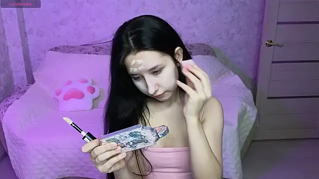 Eva Maller online show from March 1, 2026, 11:12 am