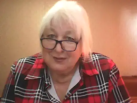 Alexia64231 online show from October 6, 2025, 4:54 am