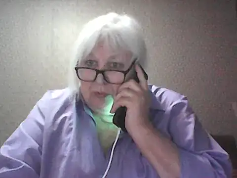 Alexia64231 online show from March 9, 2026, 3:49 pm