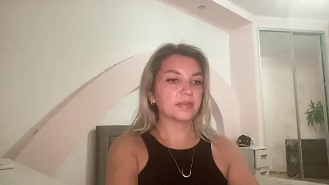 Snapshot of Beautysoul_ chatting on September 23, 2025, 3:37 pm Beautysoul online show from September 23, 2025, 3:37 pm