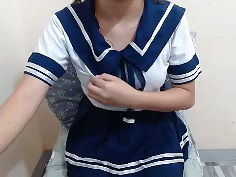 Sweet jinns69 online show from September 14, 2025, 3:00 pm