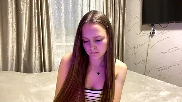 Snapshot of SoSweetGirl chatting on September 8, 2025, 4:06 pm SoSweetGirl online show from September 8, 2025, 4:06 pm