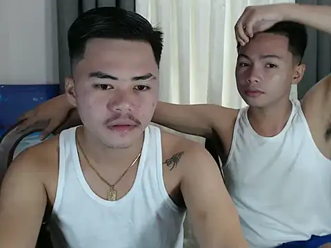 hot emman online show from September 22, 2025, 11:40 pm