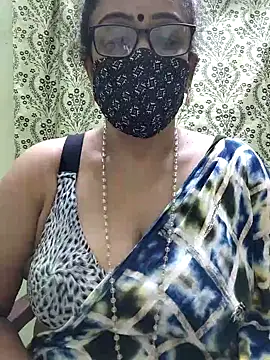Snapshot of sweet-lotus chatting on September 22, 2025, 5:15 pm sweet-lotus online show from September 22, 2025, 5:15 pm