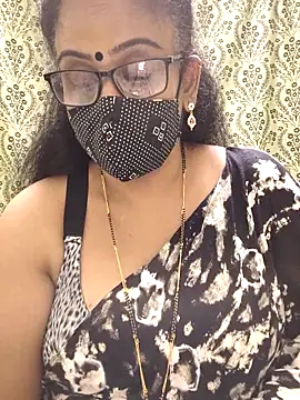 Snapshot of sweet-lotus chatting on October 10, 2025, 5:45 pm sweet-lotus online show from October 10, 2025, 5:45 pm